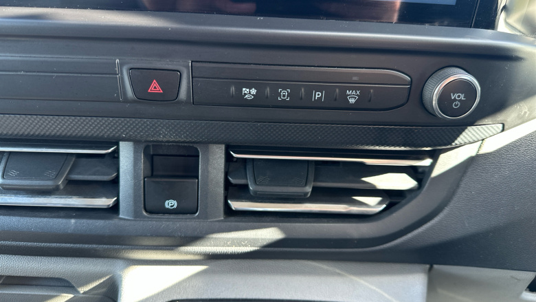 Ford Transit Custom 300 L1 Diesel Fwd 2.0 EcoBlue 136ps H1 Van Limited